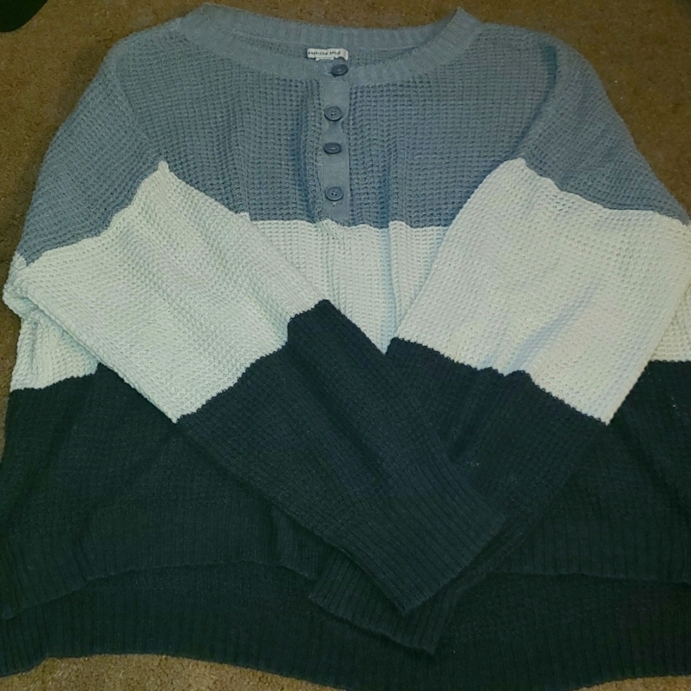 COPY - American Eagle XL Grey/White/Black Henley Color Block Long Sleeve Sweater